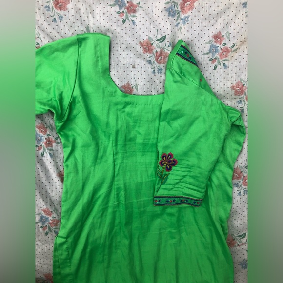 Bohemian Embroidered Sequin Floral Tunic Dress Beach Cover - Picture 4 of 15